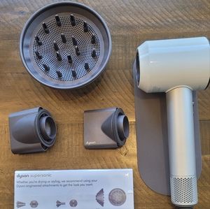 Dyson supersonic hair dryer